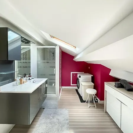 Apartment A1 Champagne Loft - 105 M2 6 Personnes - Place De La Republique - En Champagne
