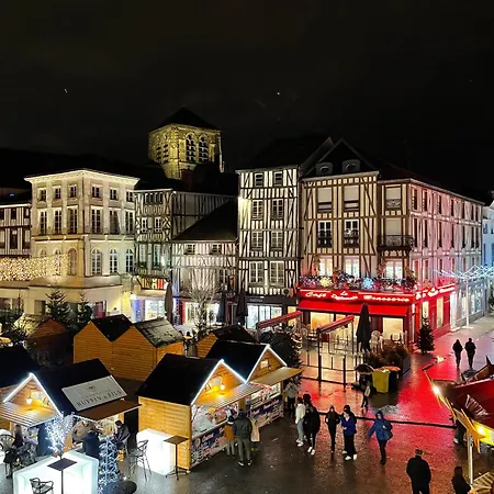 A1 Champagne Loft - 105 M2 6 Personnes - Place De La Republique - En Champagne