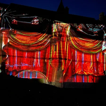 Apartament A1 Champagne Loft - 105 M2 6 Personnes - Place De La Republique - En Champagne Châlons-en-Champagne