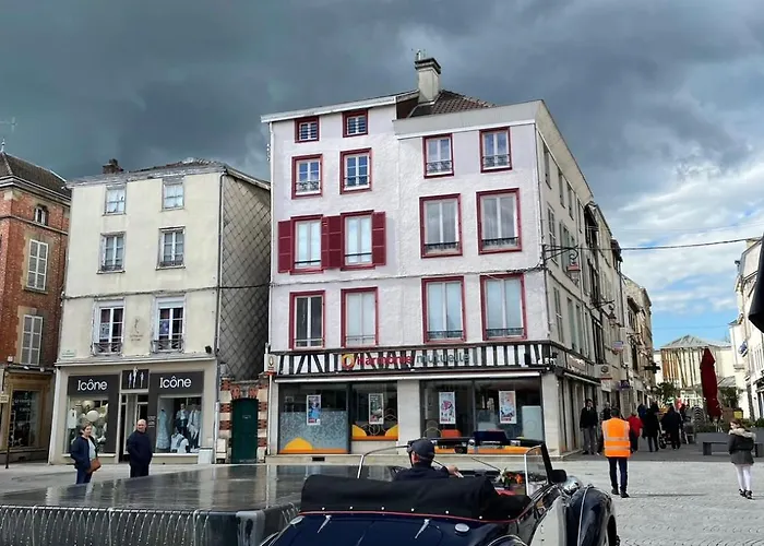 A1 Champagne Loft - 105 M2 6 Personnes - Place De La Republique - En Champagne *